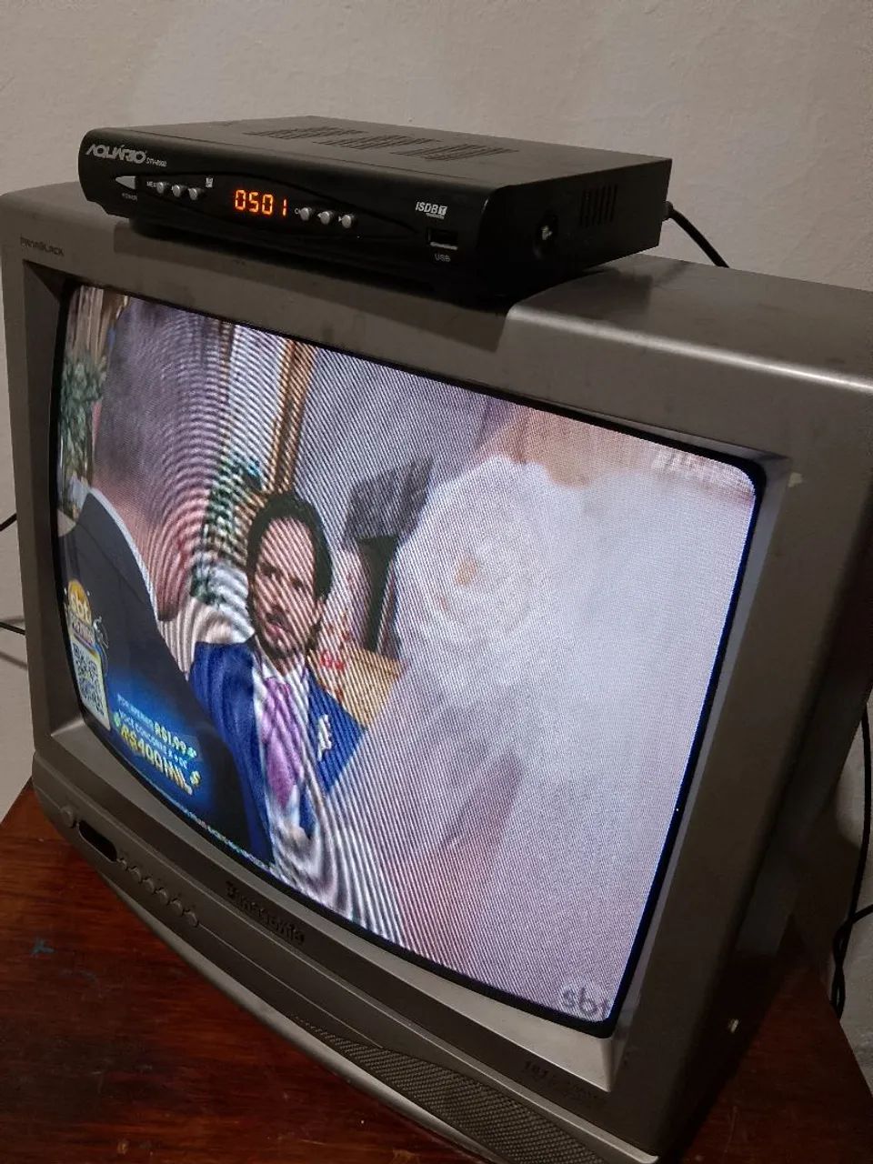 Tv 20 polegadas tubo com conversor digital  - Foto 2