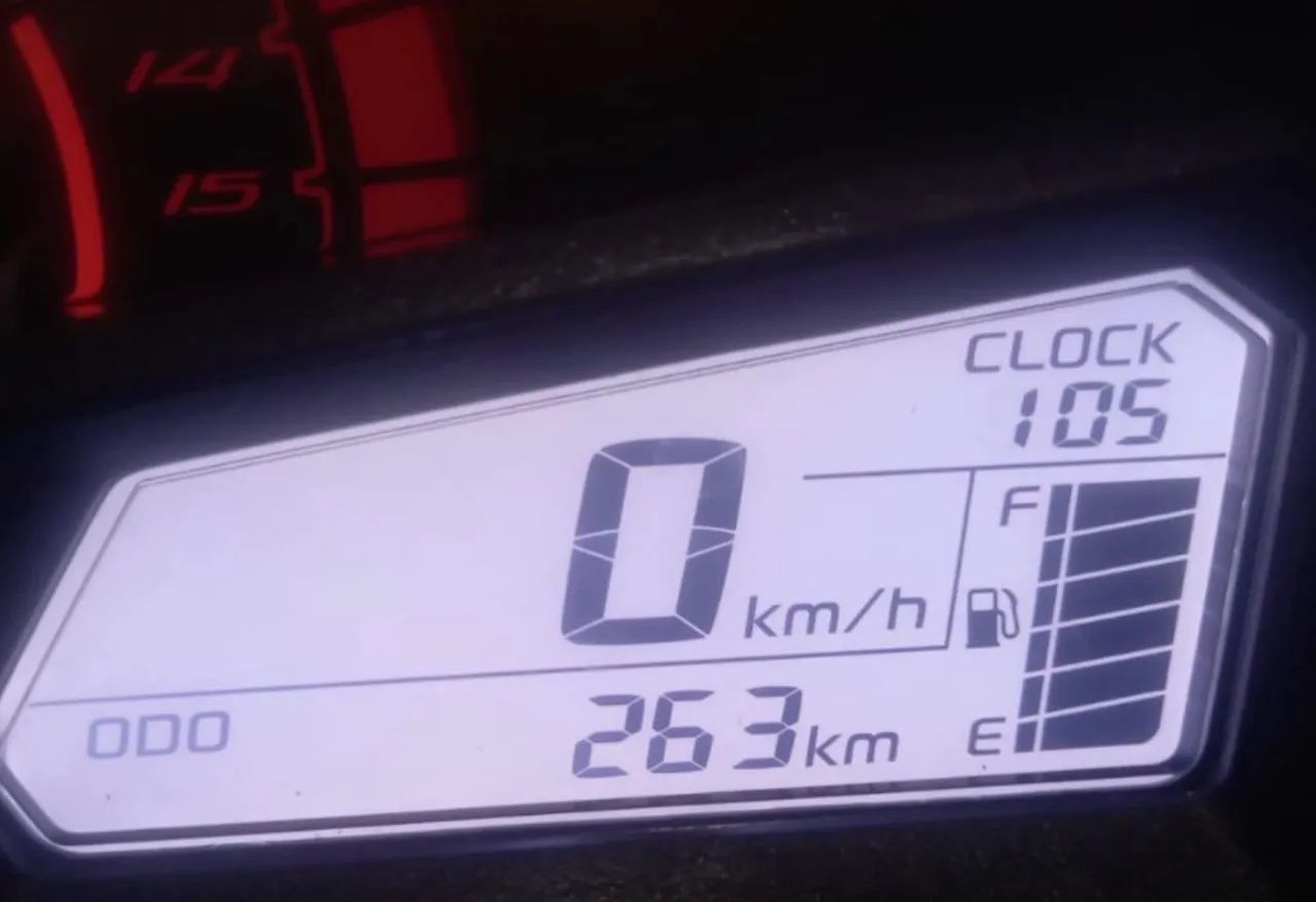 NINJA 300 ABS 2026 com só 264 KM  - Foto 3