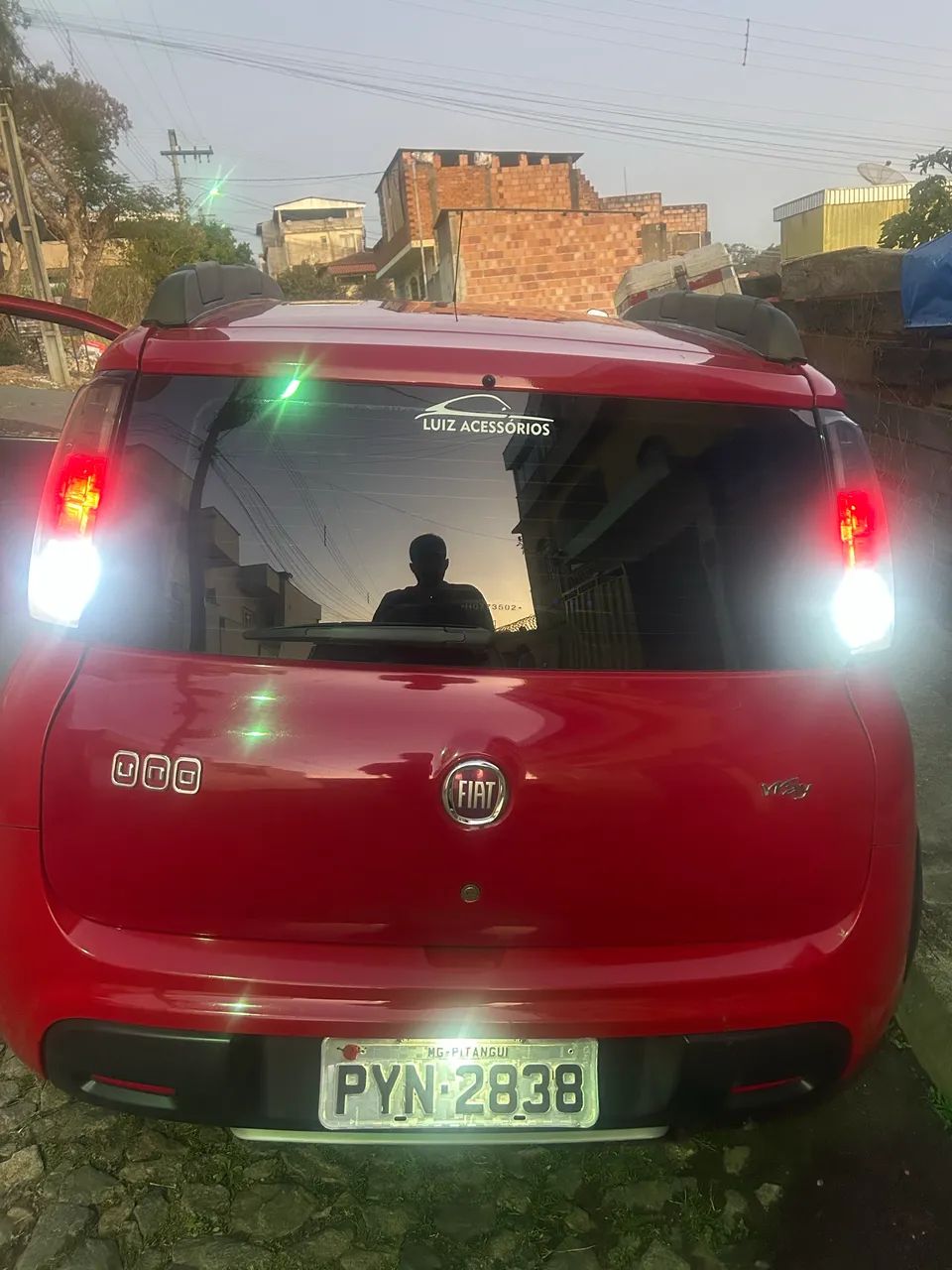 Fiat Uno WAY 1.0 Flex 6V 5P 2017 - Foto 3