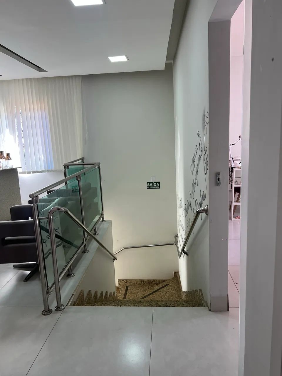 Clínica de Estética Expressão do Olhar Oeste - Foto 3