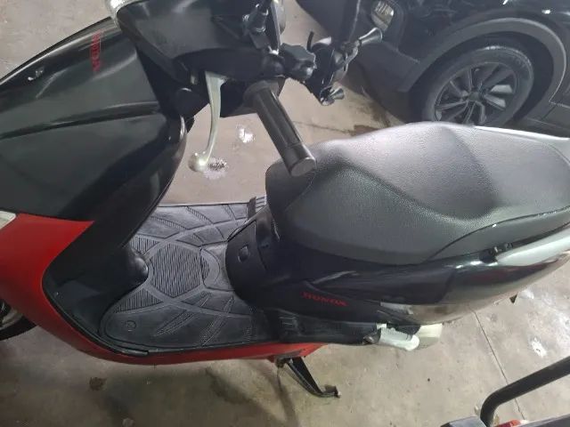 Moto lead super conservada  - Foto 4