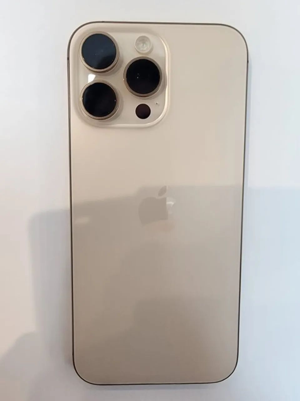 Iphone 16 Pro Max 512gb Dourado Bateria 93% - Foto 2