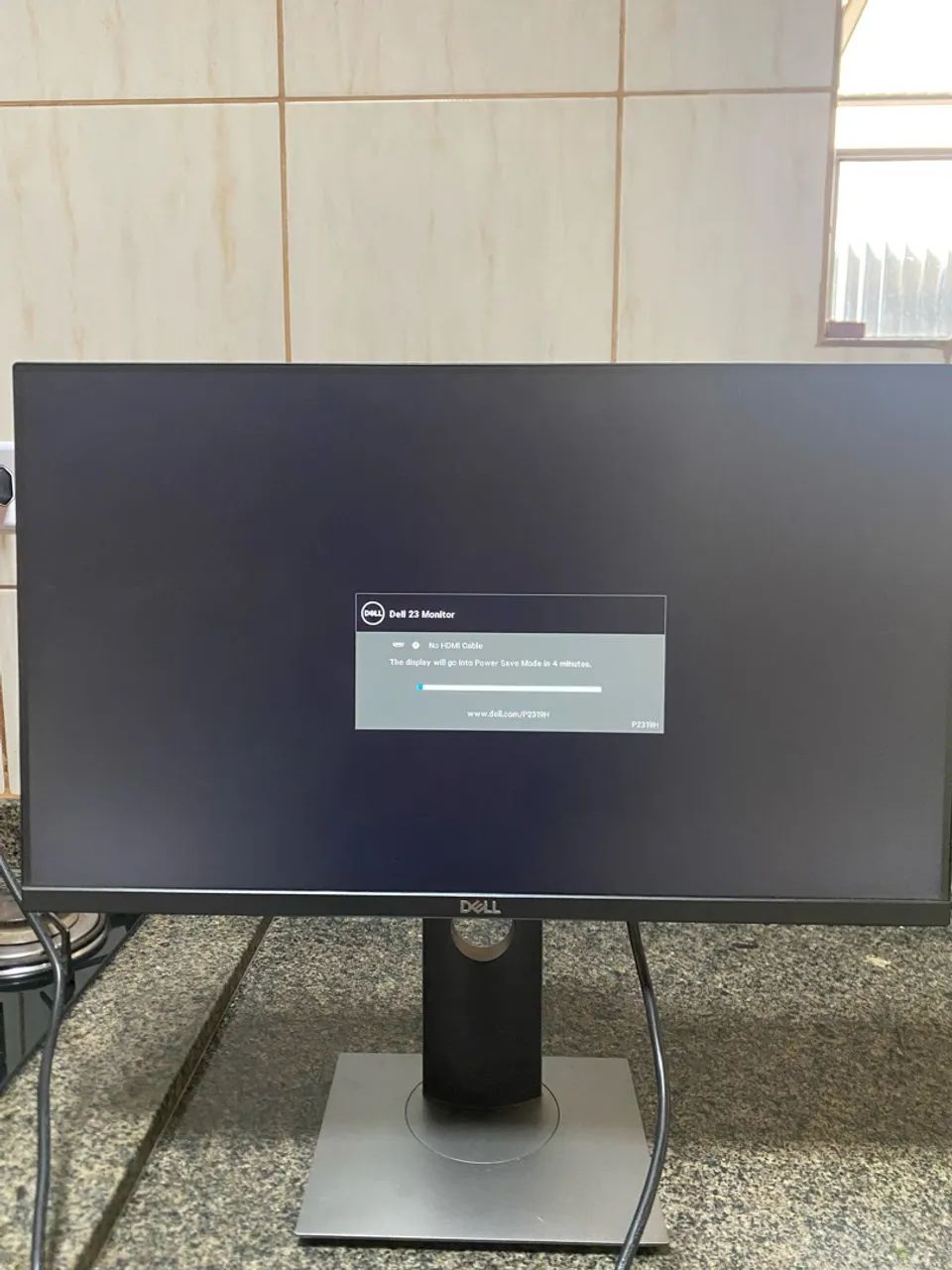 Monitor Dell modelo P2319Hc  - Foto 4