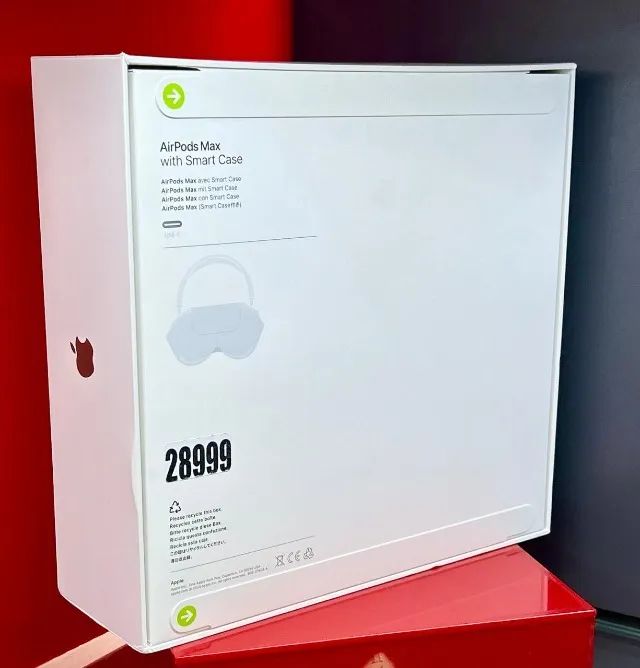 Apple AirPods Max - USB-C - STARLIGHT - Produto Novo com Garantia