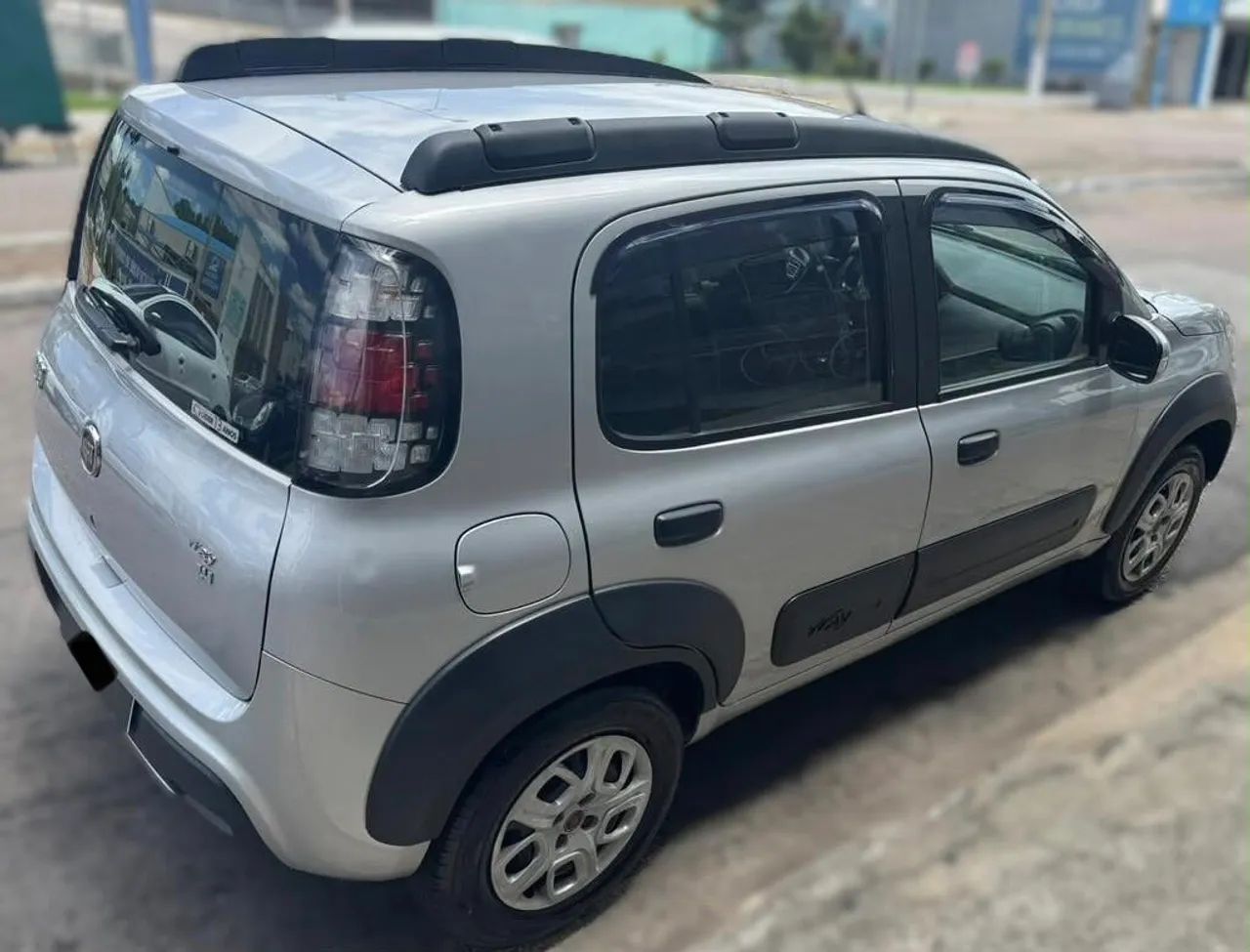 Fiat Uno WAY 1.4 EVO Fire Flex 8V 5P 2016 - Foto 2