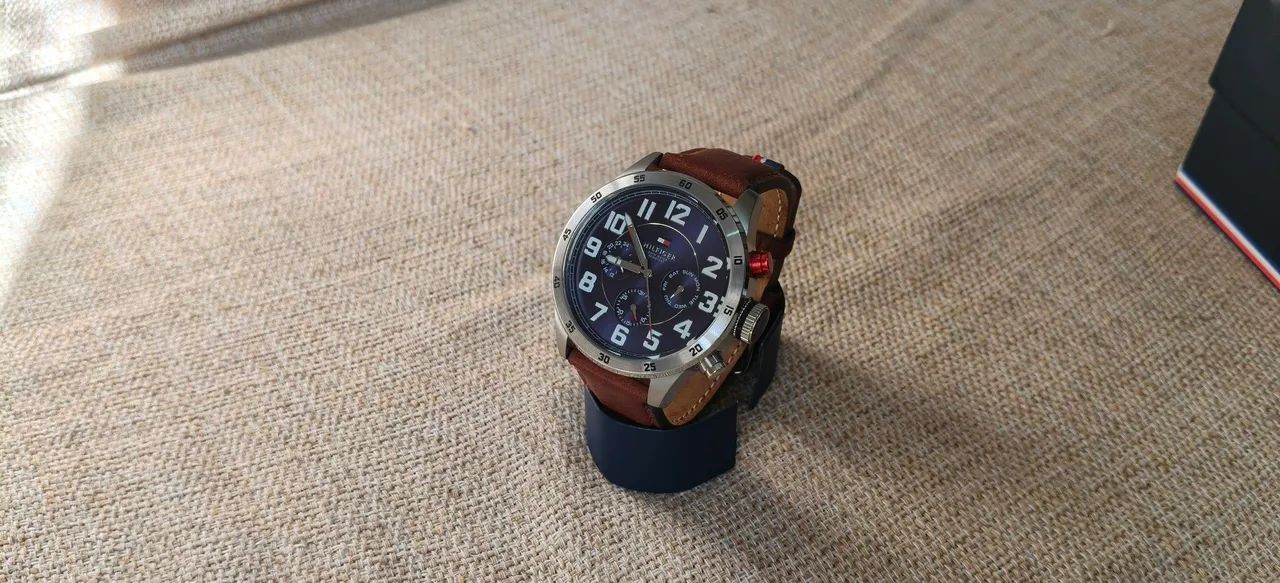 Relógio Tommy hilfiger excelente - Foto 2