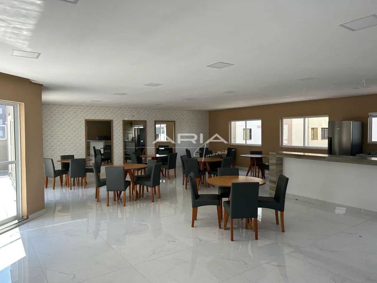 Duplex com 3 quartos, 1 suíte e 2 vagas, Pinheiros, LONDRINA - PR - Foto 5