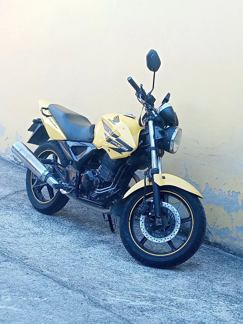 Moto muito boa 