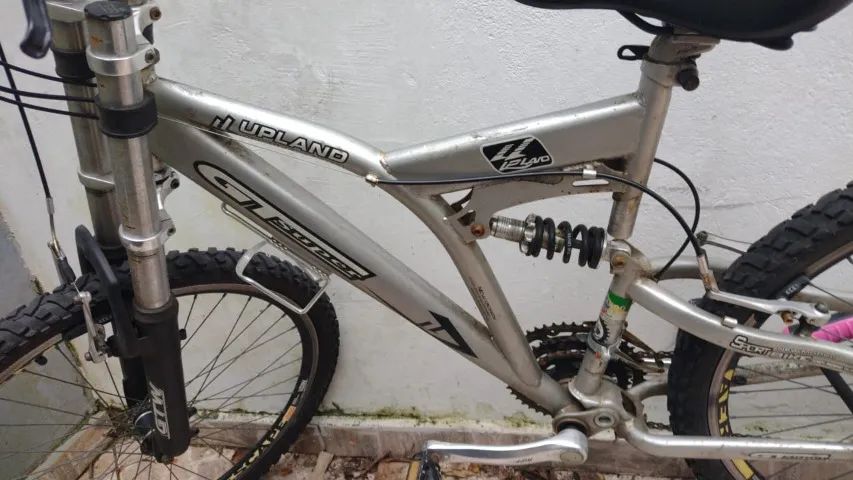 Bicicleta GT Super Upland Usada - 2 cadeados de brinde - Foto 3