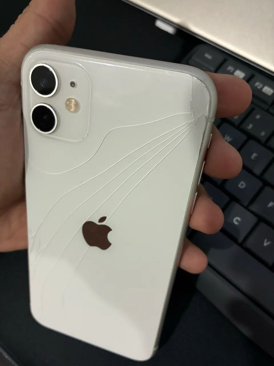 IPHONE 11 64GB - Foto 5