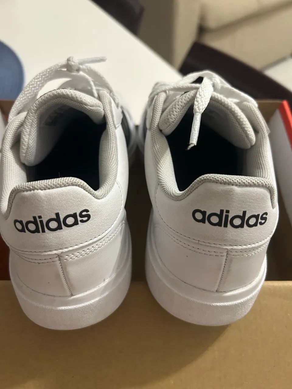 Tênis Adidas  - Foto 4
