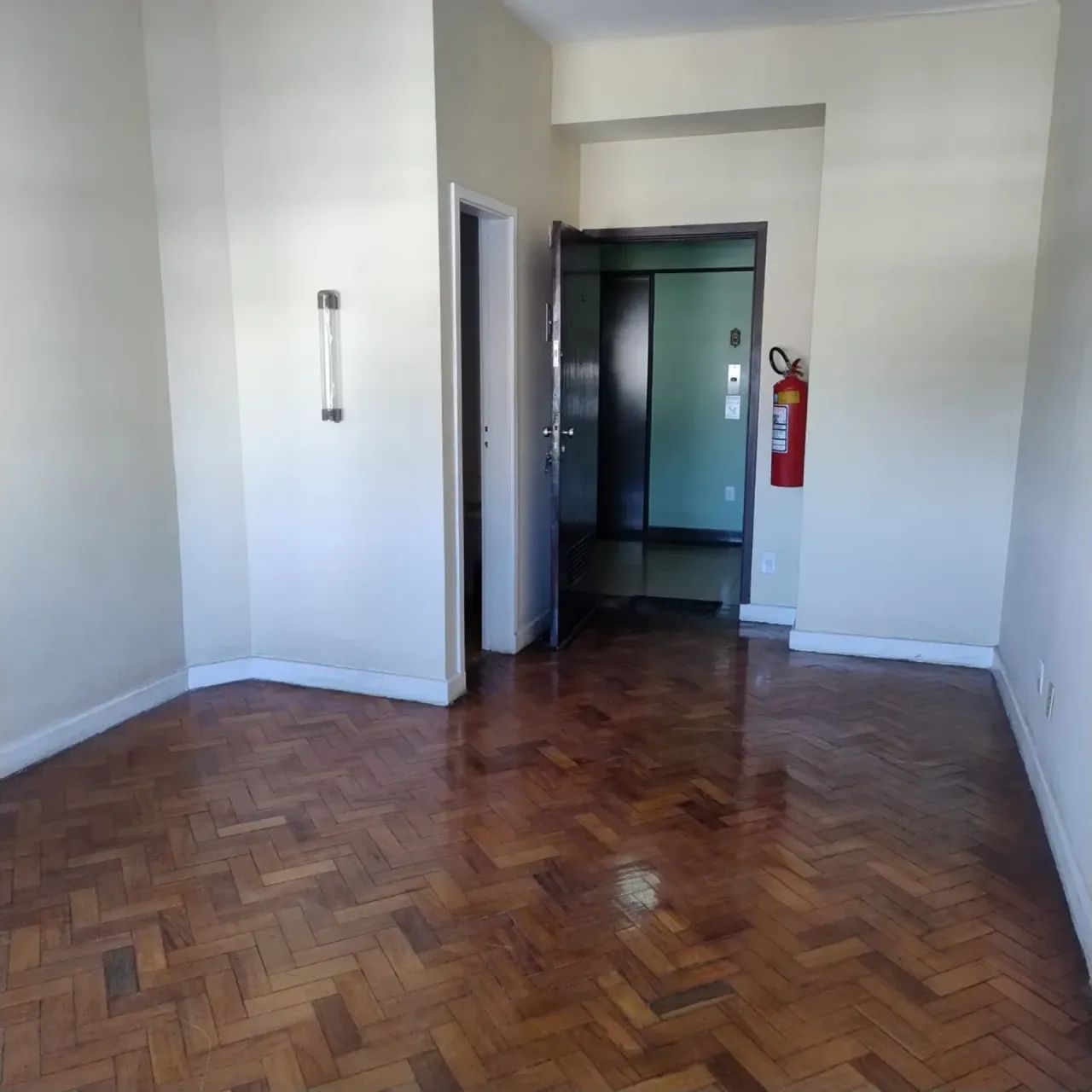 Sala comercial no Centro- 26 m2 - Foto 4