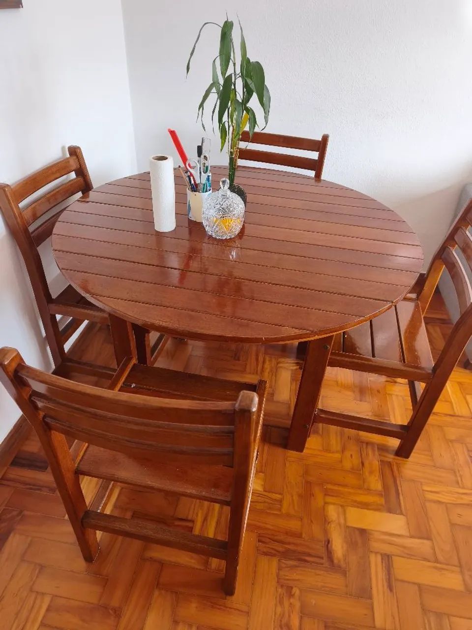 Mesa Madeira + 4 cadeiras - Foto 4