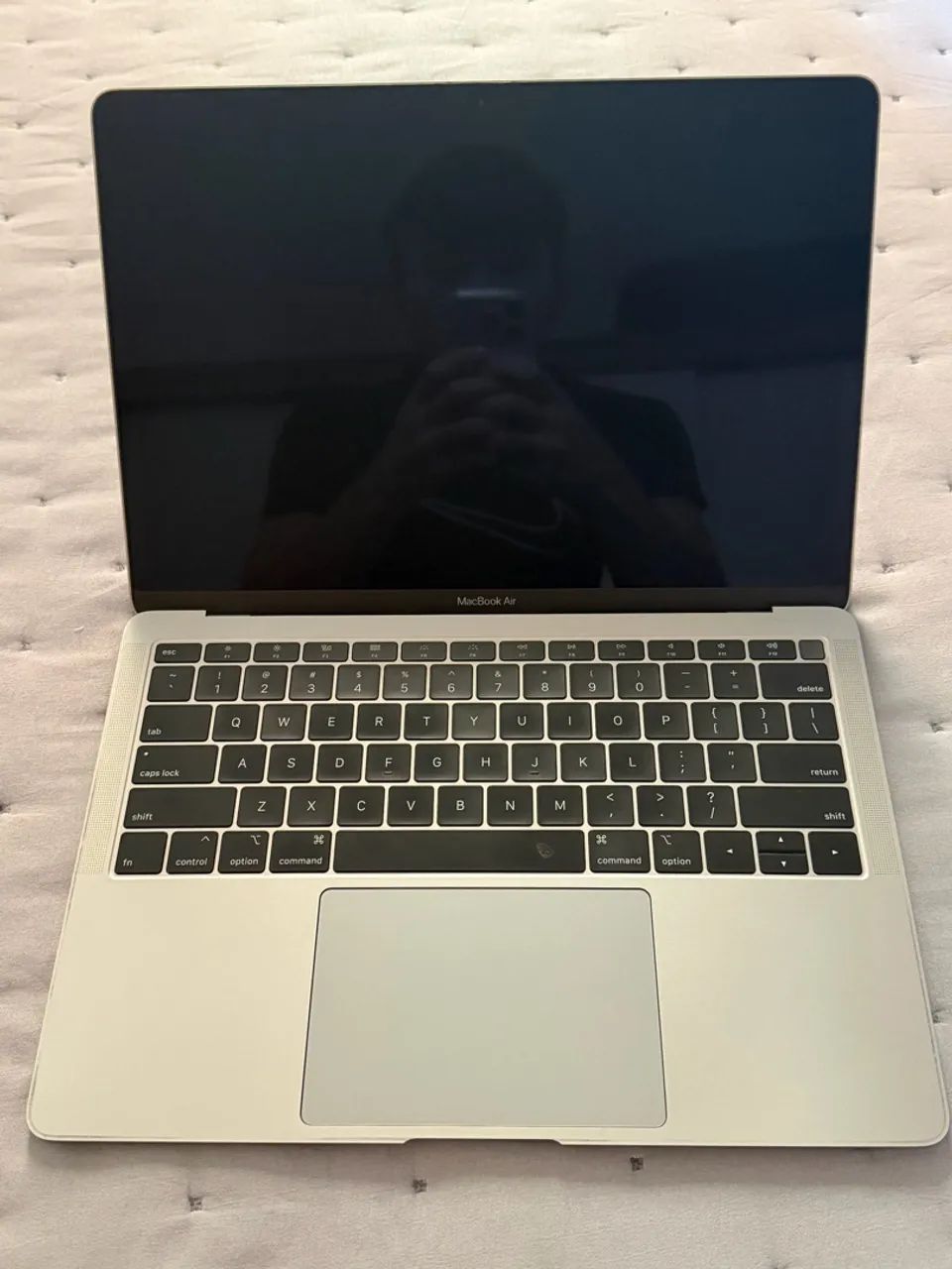 MacBook Air 2018 i5 / 8GB - Foto 2