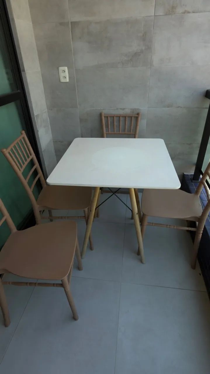 Conjunto mesa com 4 cadeira  - Foto 4