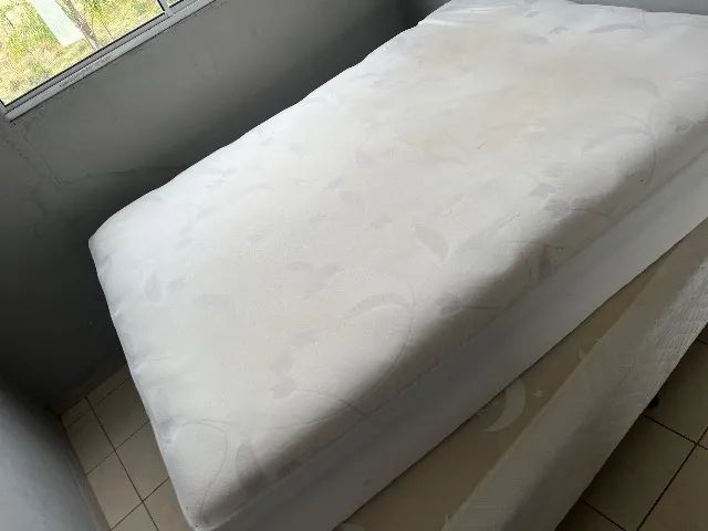 Cama box casal + colchão 