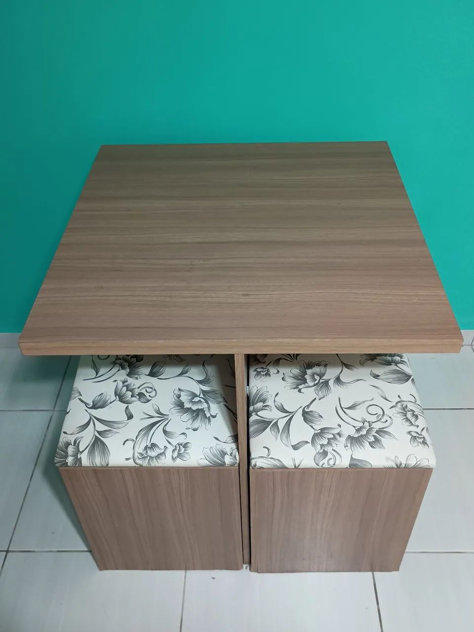 Conjunto Mesa e 4 banquetas baú - Foto 4