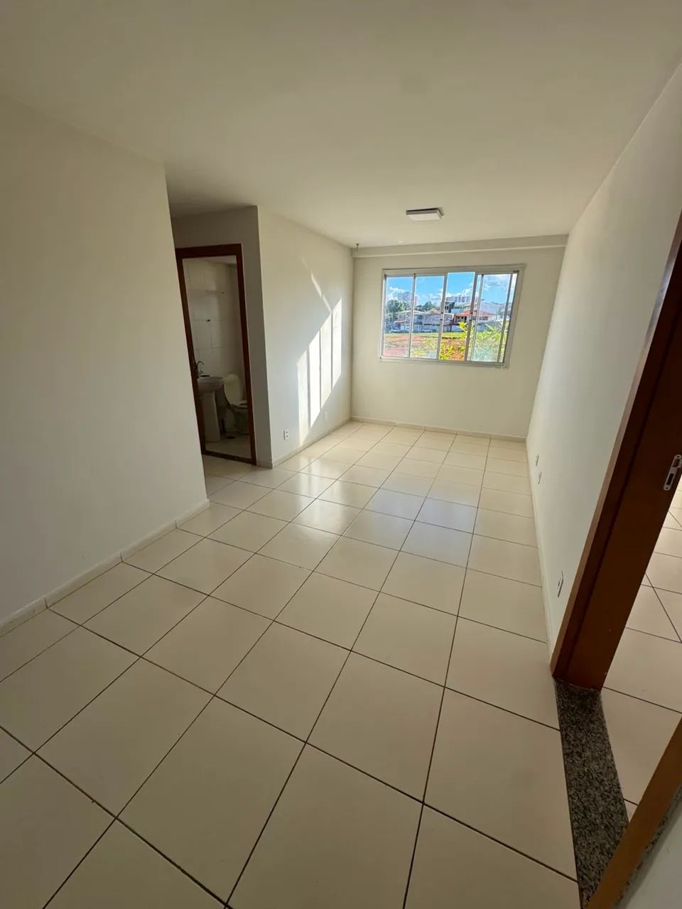 Apartamento de 2 Quartos com Vaga Coberta! - Foto 5
