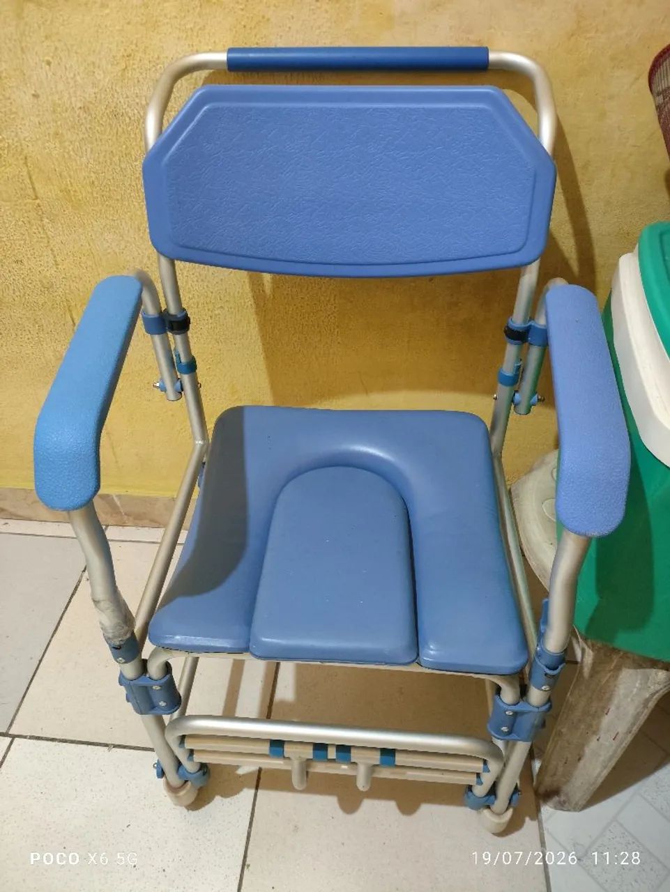 Cadeira de rodas idoso 