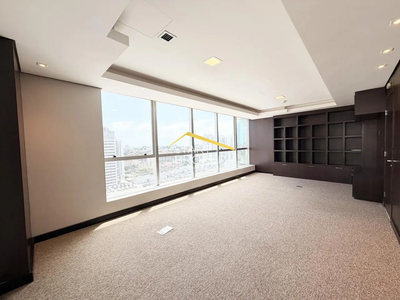 RioMar Trade Center | Conjunto Comercial | 68m² | 2 Vagas | Papicu - Foto 2