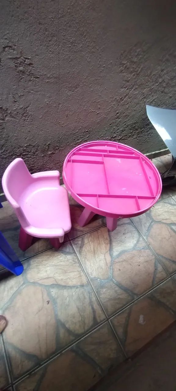 Jogo de mesinha infantil 