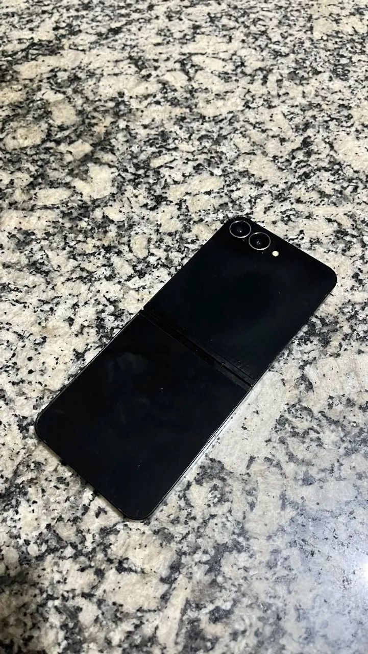 Samsung ZFlip 7 FE  - Foto 5