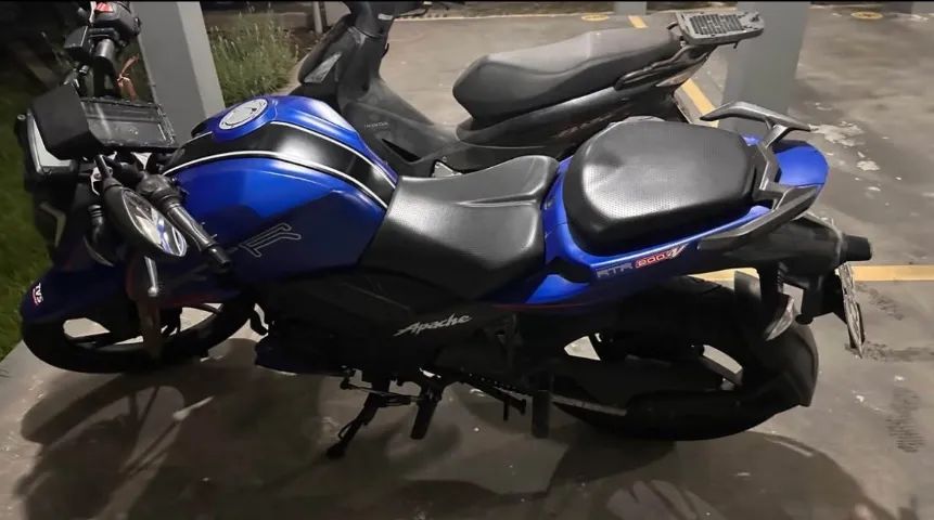 APACHE 200 2023  - Foto 2