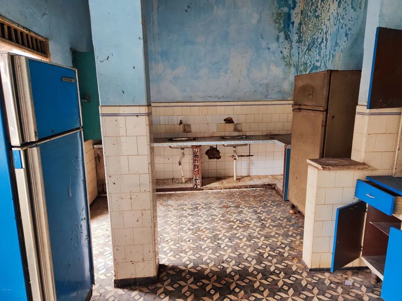 CASA 4 QUARTOS COM GARAGEM NO CENTRO SÃO LUIS - Foto 2
