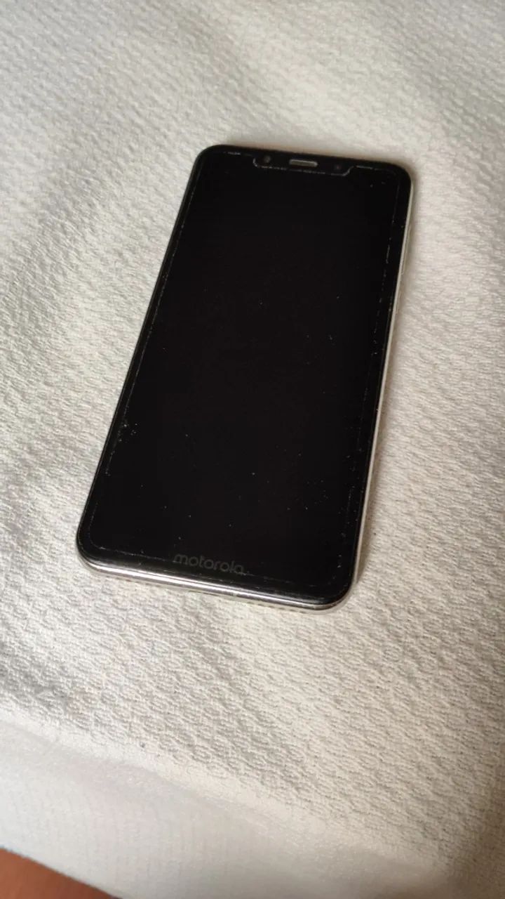 Celular moto one - Foto 2