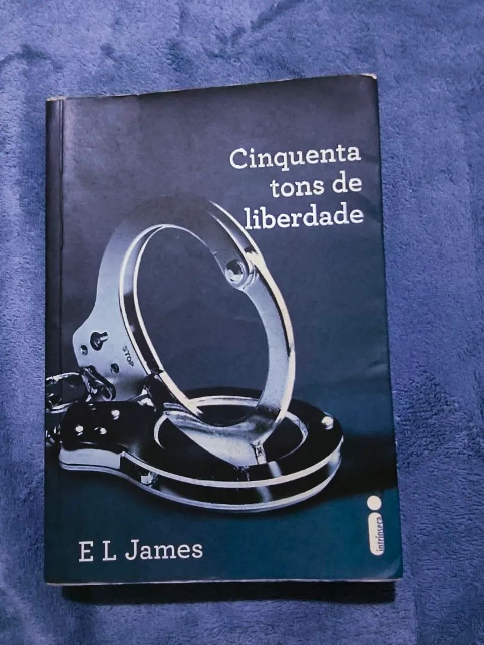 Cinquenta tons de liberdade - E. L. James