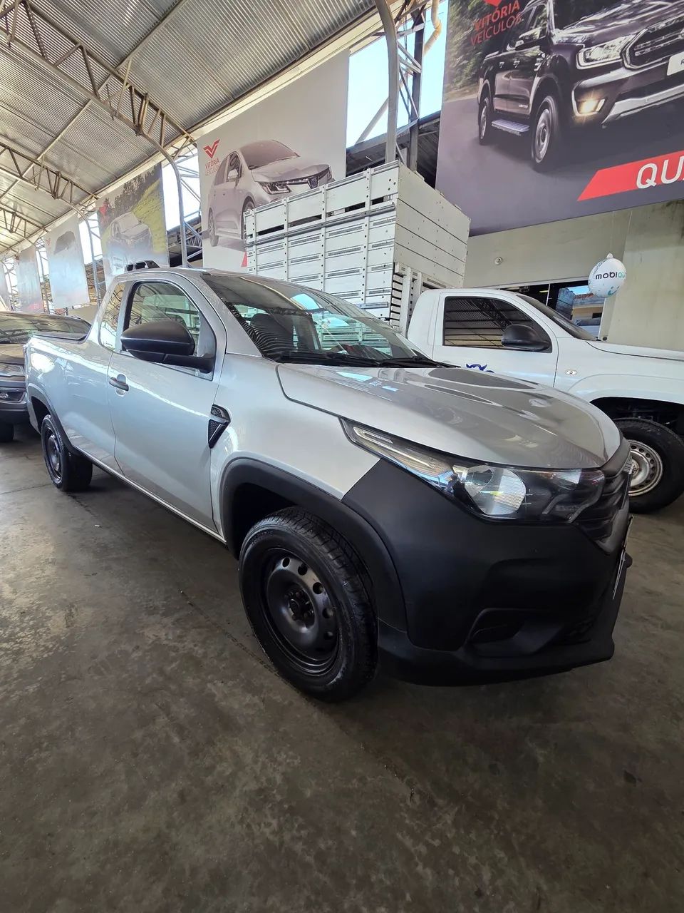 Fiat Strada Endurance 1.4 Flex 8V CS Plus 2023 - Foto 2