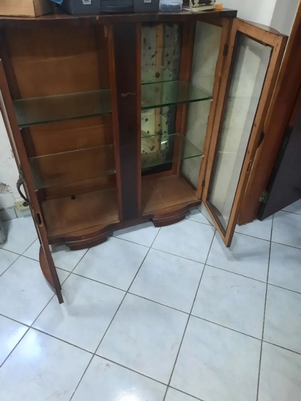 Cristaleira Antiga - Foto 3
