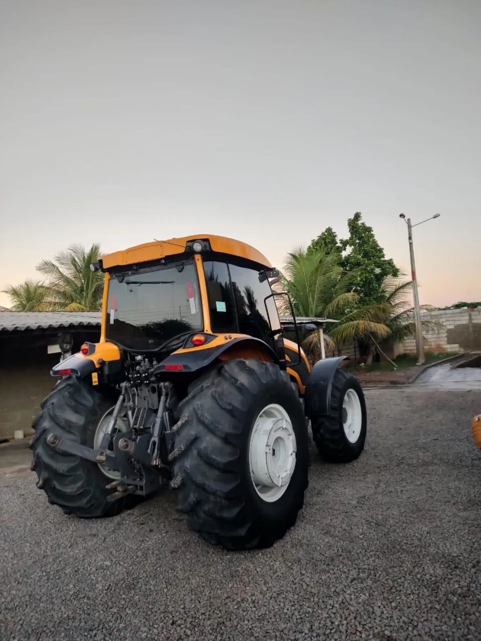 Valtra A144 hitech 2021 - Foto 7