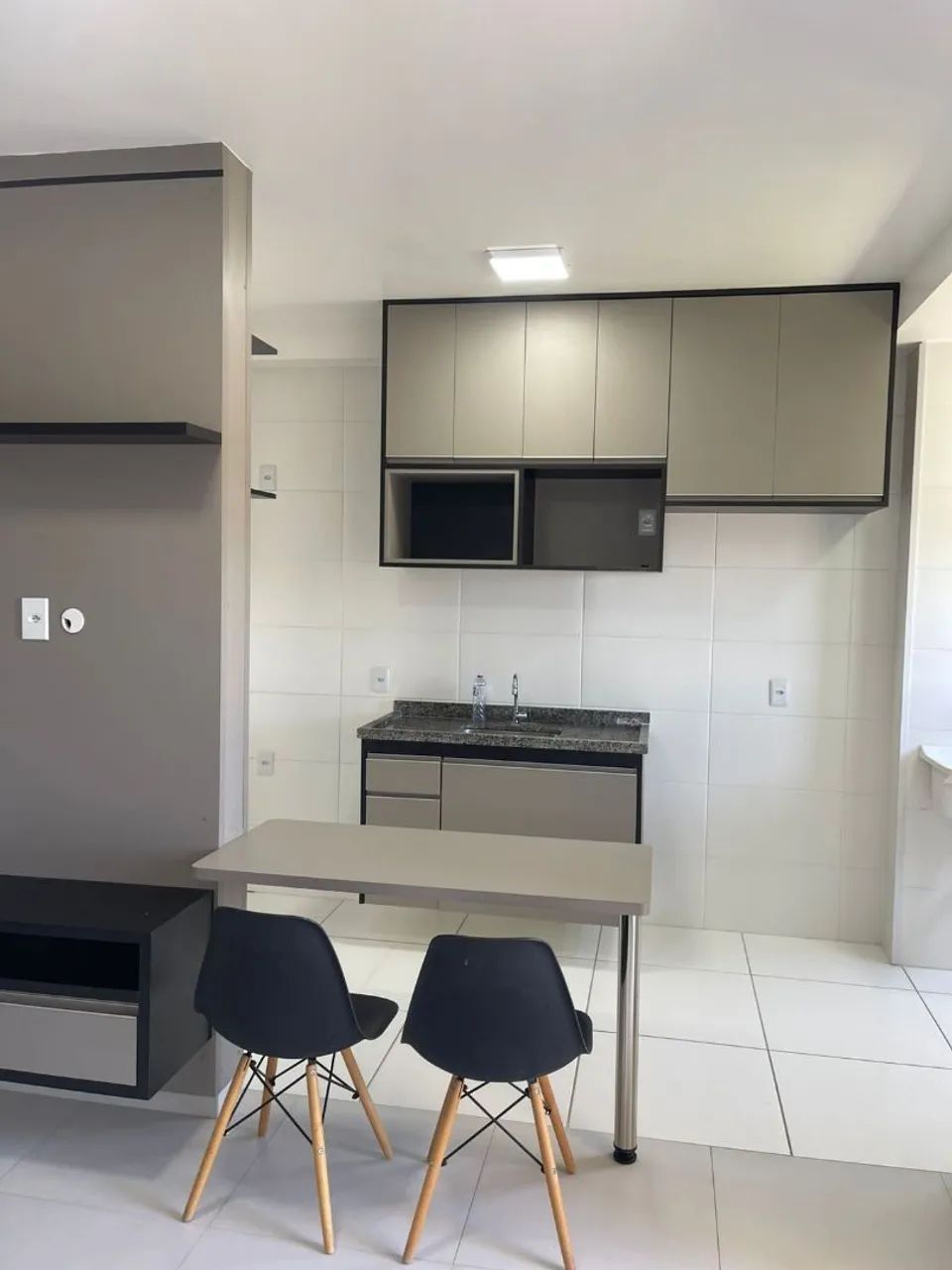 Foto - São José dos Campos - Condomínio Residencial Colinas do Paratehy