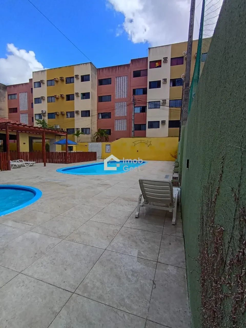 Vende se apartamento no bom pastor