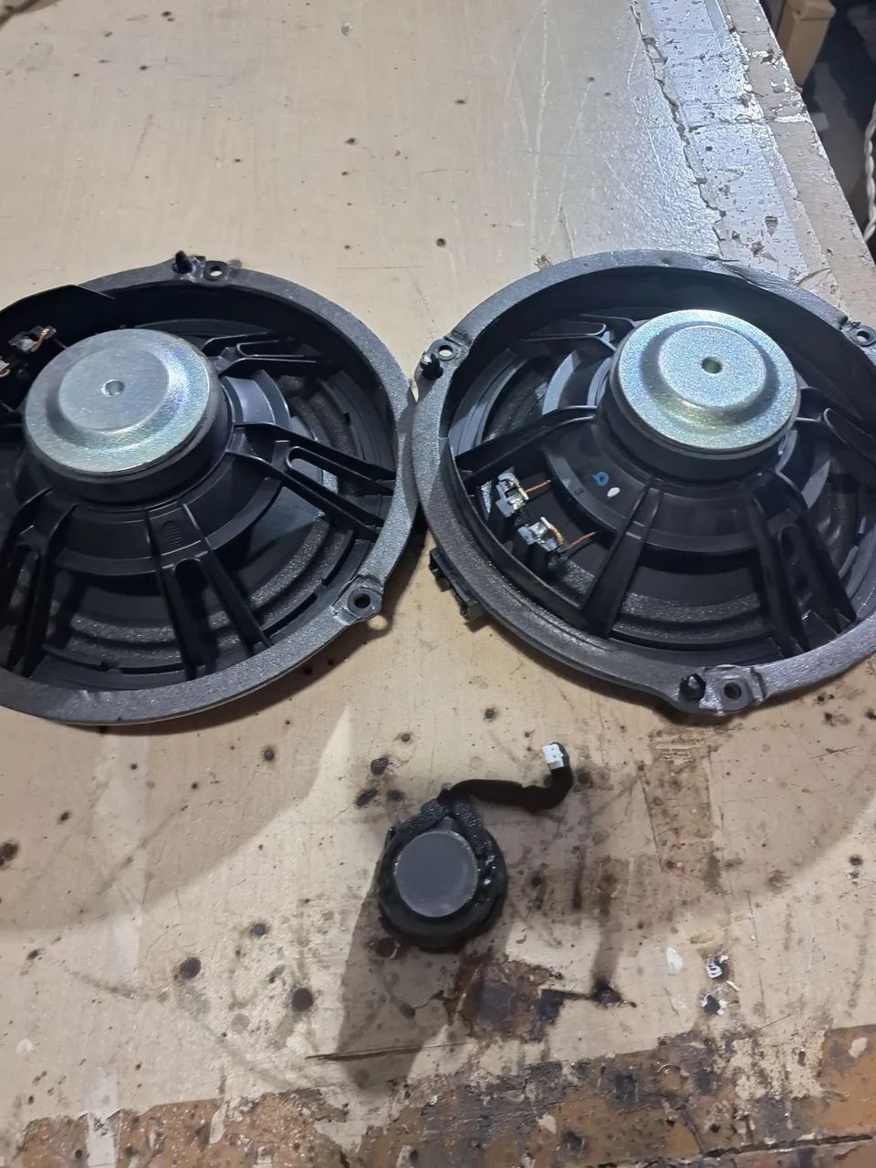  2 Autofalante e um Twitter. Funcionado 4 ohms  - Foto 2