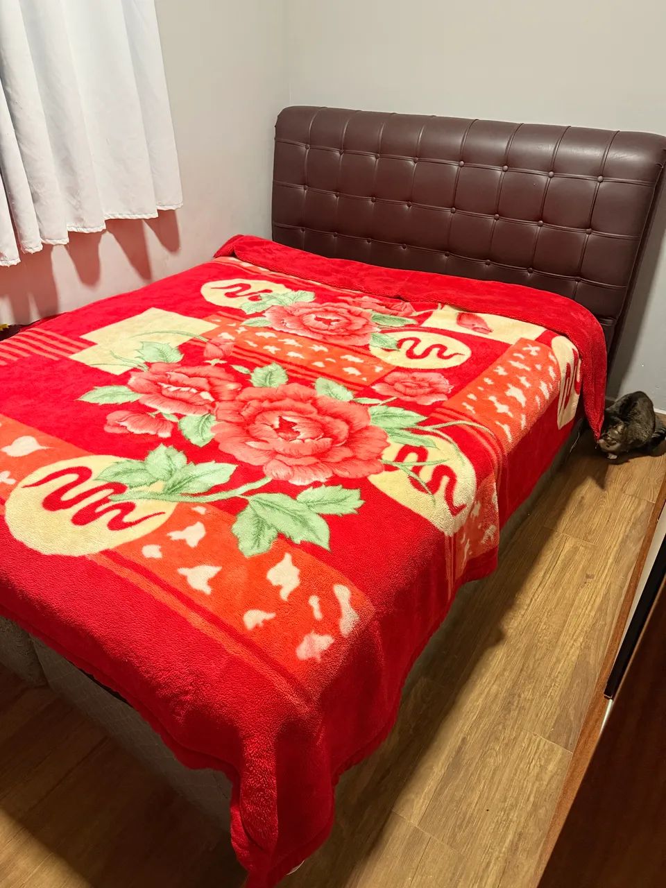 CAMA QUEEN + COLCHÃO DE MOLAS ENSACADAS + CABECEIRA ? R$ 650 - Foto 3