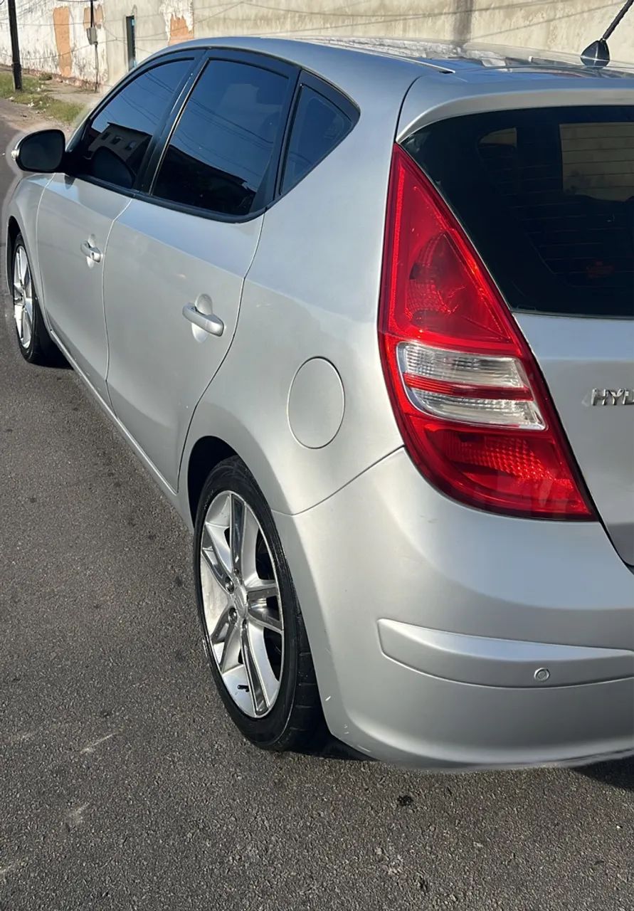 Hyundai I30 i30 2.0 16V 145cv 5p Aut. 2010