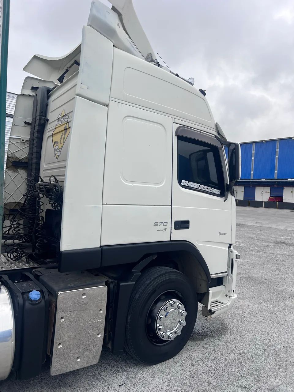 Volvo FM 370 ano 2012 automático  - Foto 4