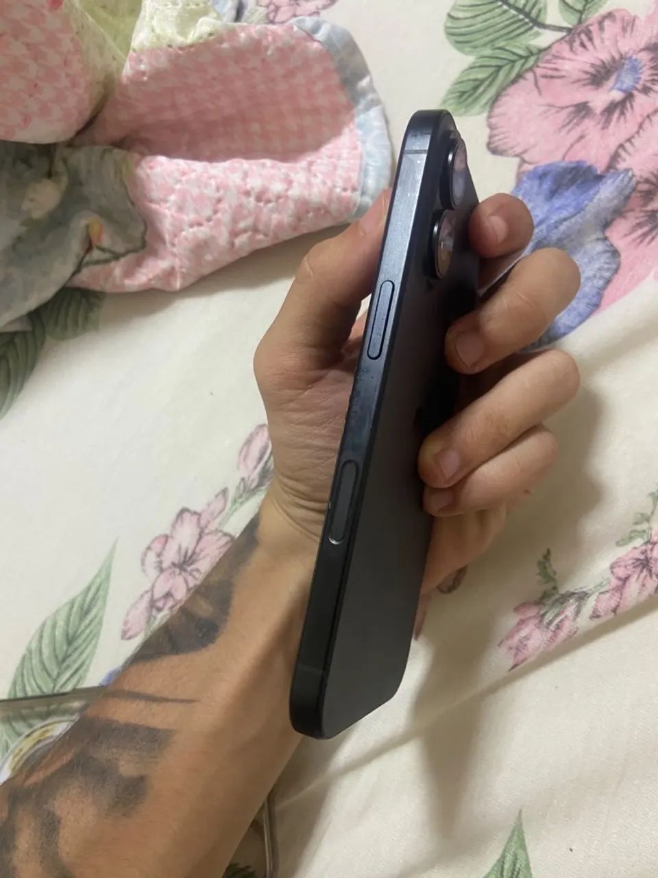 Vendo iPhone 16 - Foto 2
