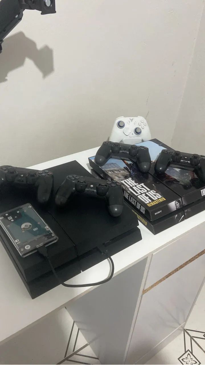 Ps4-desbloqueado com 2 controles ? - Foto 2