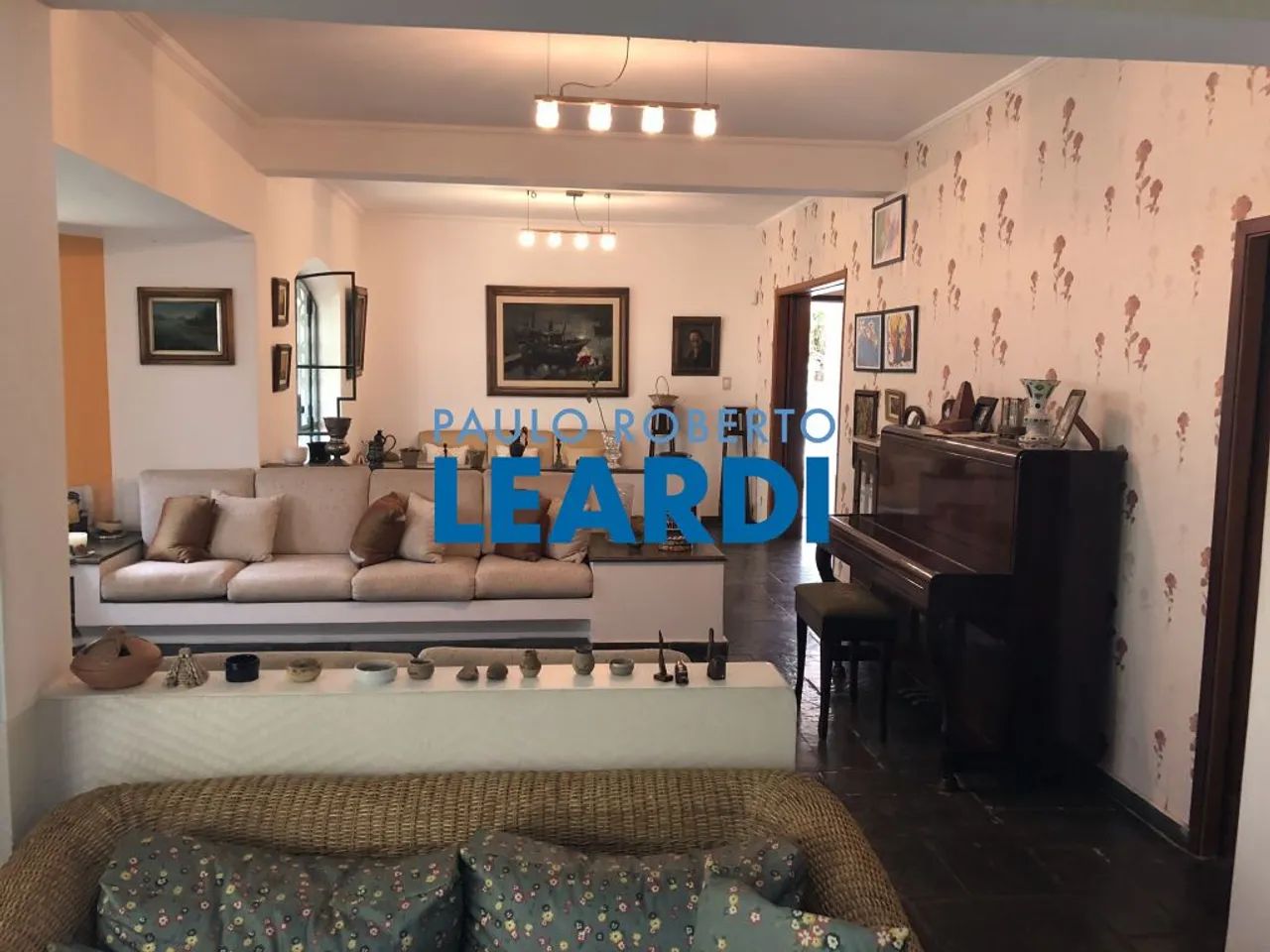 CASA ASSOBRADADA - PACAEMBÚ - SP
