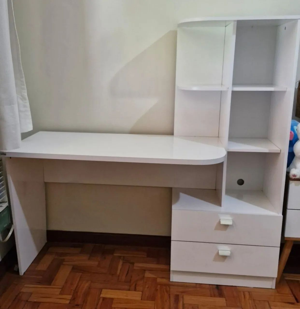Estante escrivaninha
