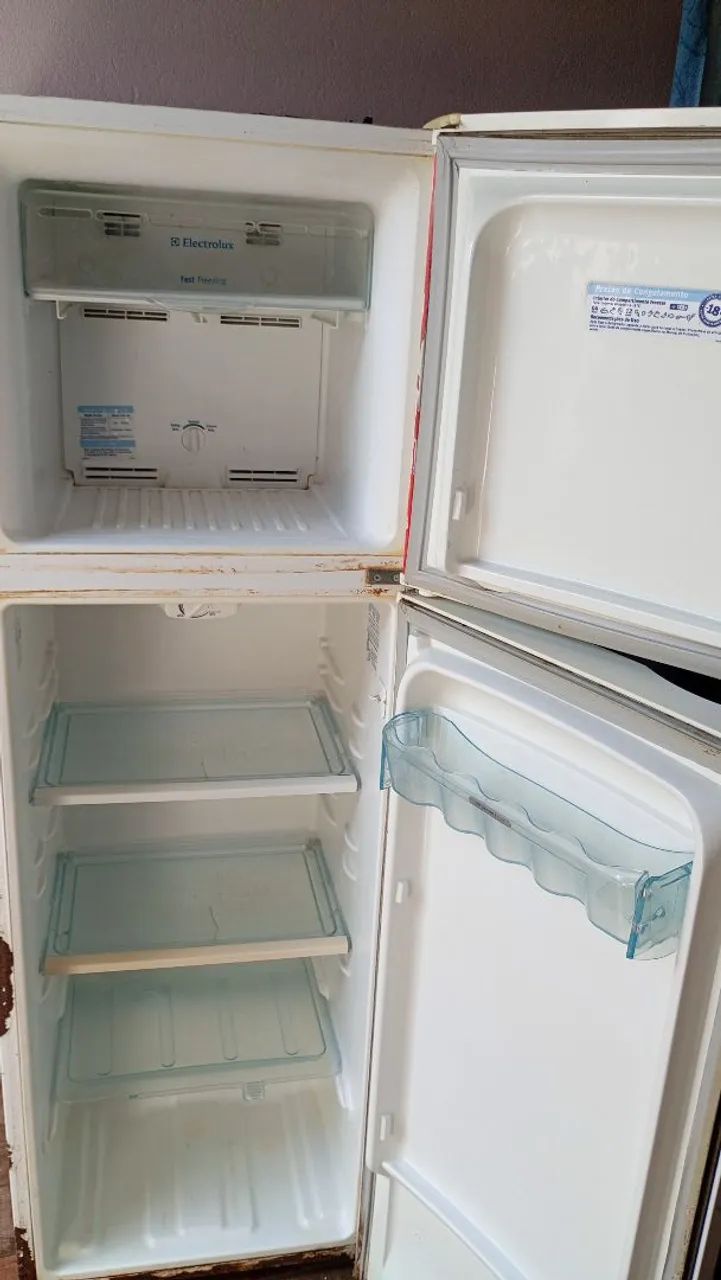 Geladeira Eletrolux  - Foto 2