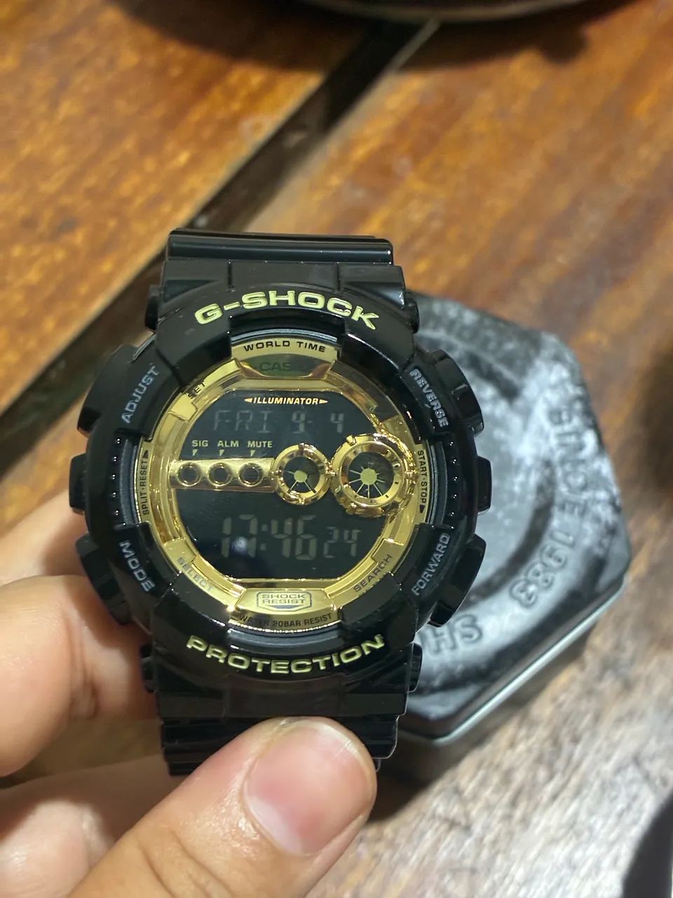 Relógio G-shock preto e dourado - Foto 4