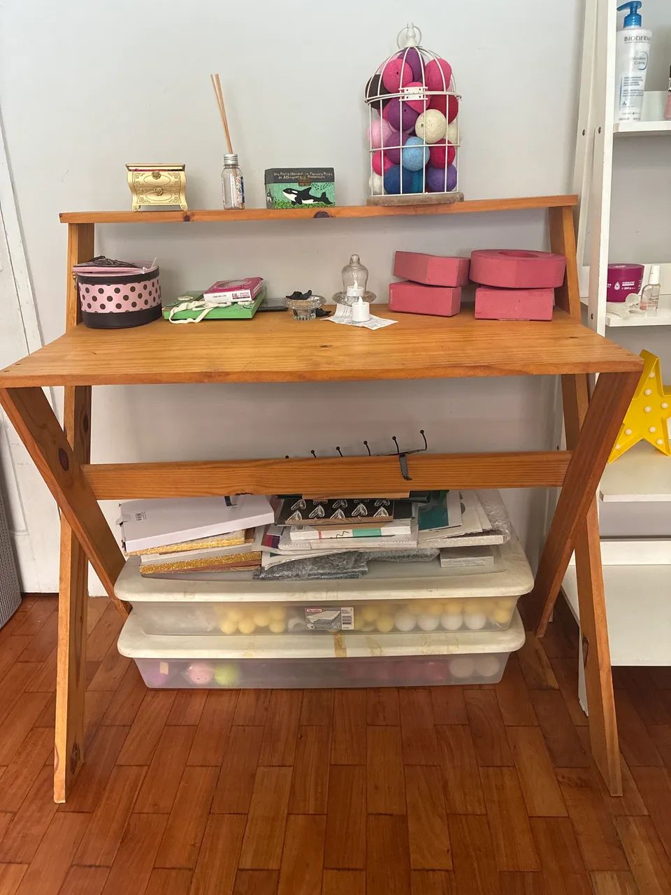 Mesa escritorio (Escrivaninha)