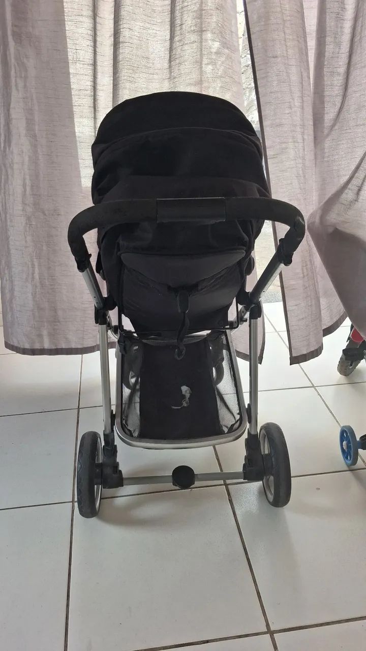 Vendo carrinho de bebê. 300$ - Foto 3