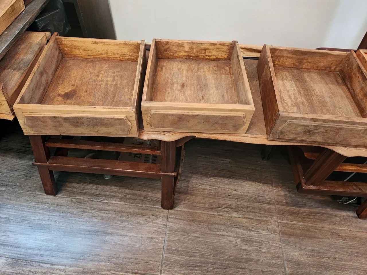 Penteadeira provençal 4 gavetas espelho bisotado.  - Foto 3