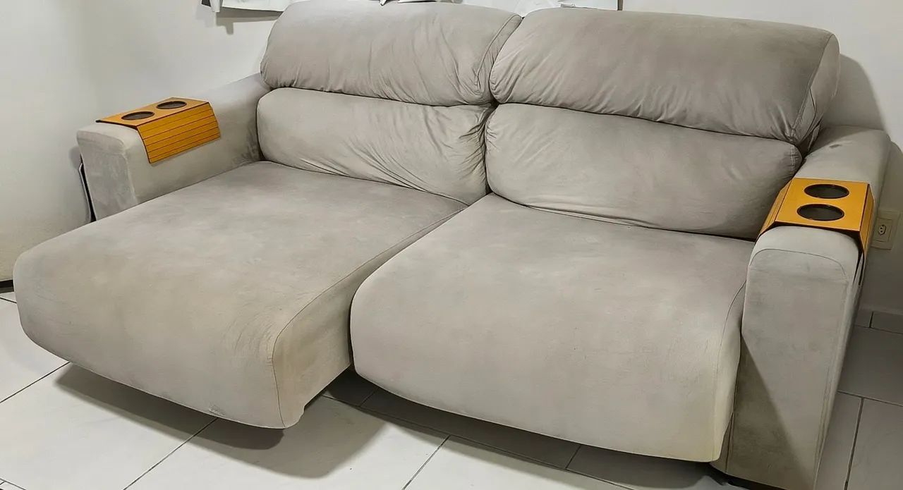 Sofá retrátil com 2 lugares e encosto de cabeça ajustável 