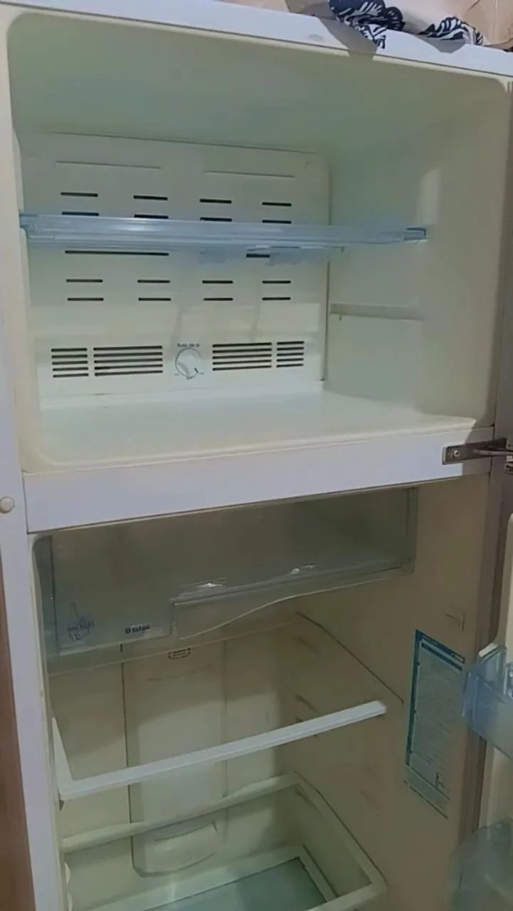 Vendo geladeira. - Foto 4